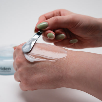 DIVE-IN Low Molecular Hyaluronic Acid Soothing Cream