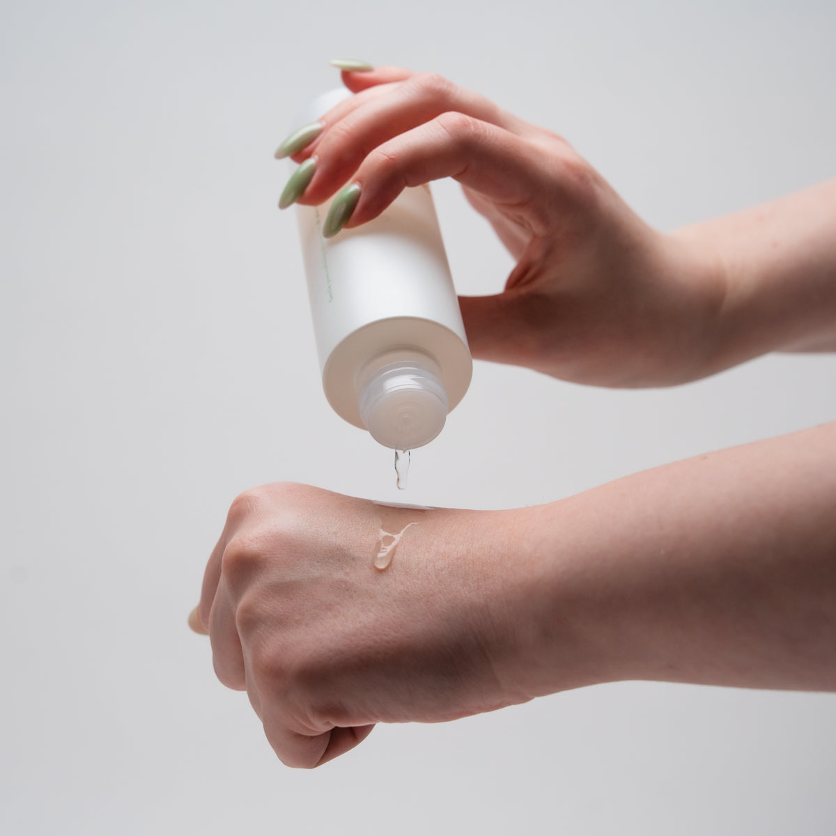 Centella 3% PHA Gentle Liquid Exfoliating Serum