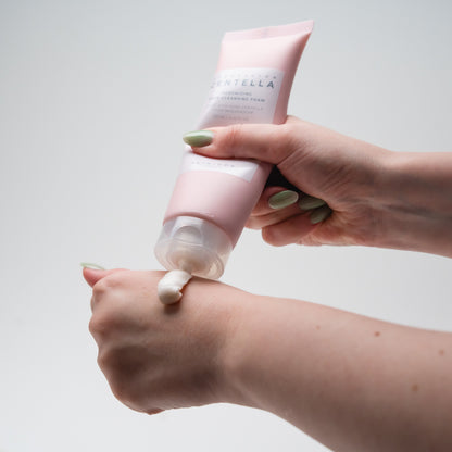 Madagascar Centella Poremizing Deep Cleansing Foam